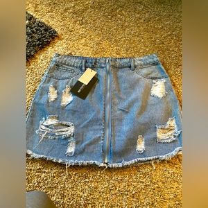Pretty Little Things Jean Shorts